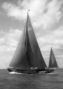 1949 Beken Morgan Cup 28862-web-hi-res